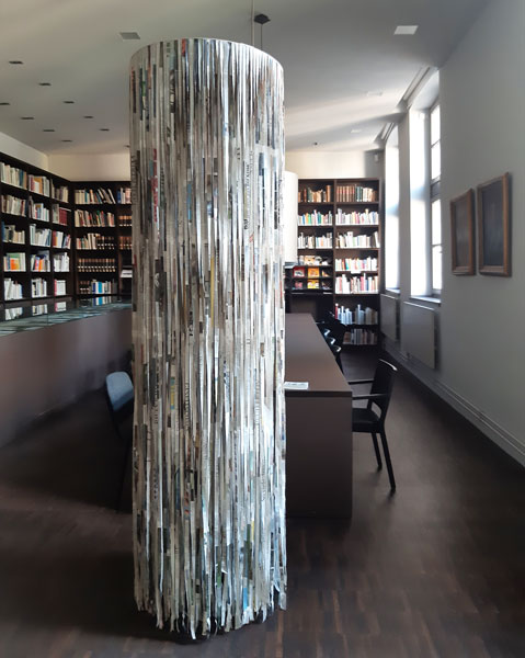 Columna in der Bibliothek Internationales Zeitungsmuseum Aachen